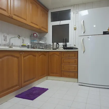 Private Room With Shared Bathroom - No Parking Space Abu Dhabi Exterior photo